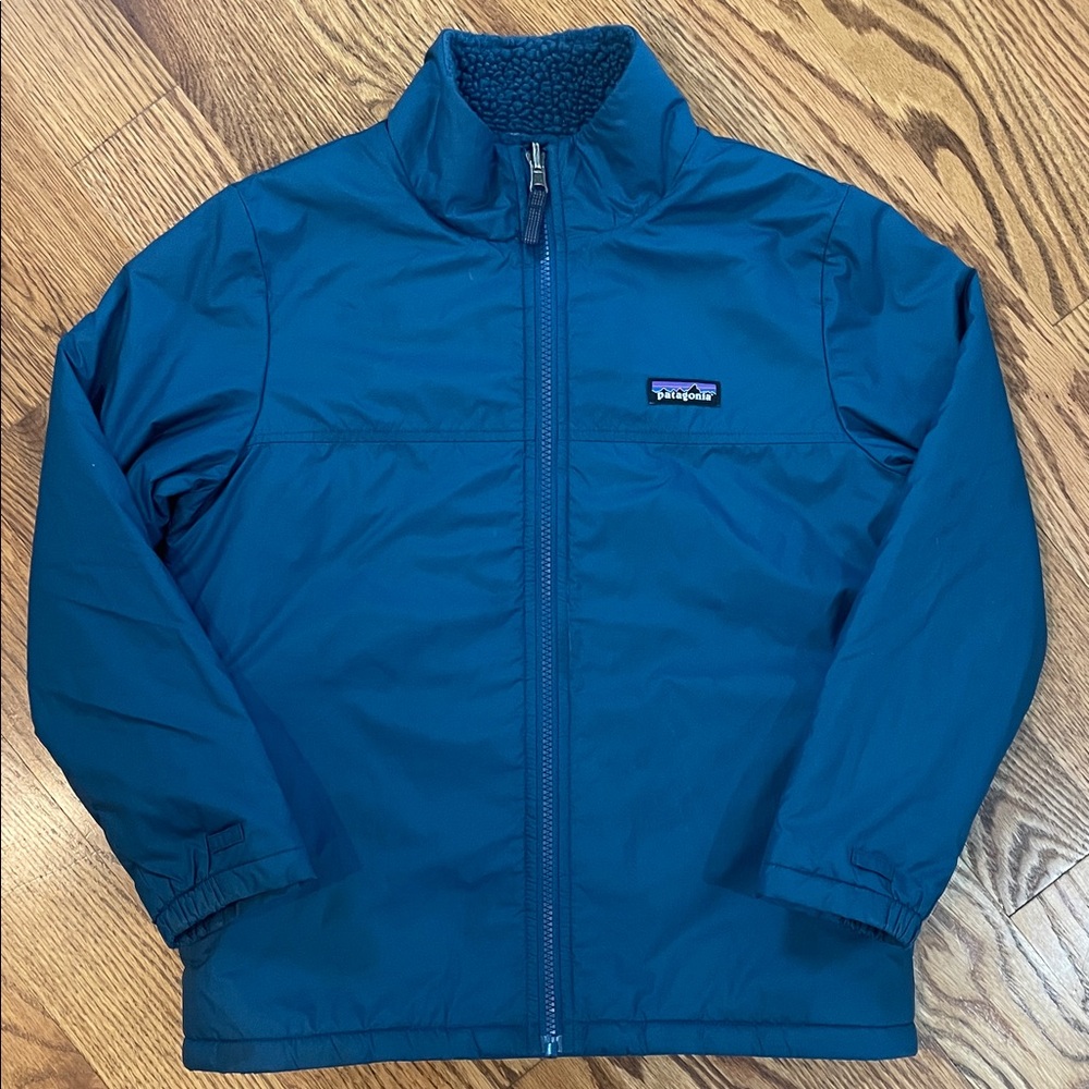 Patagonia Reversible Fleece Lined Puffer Jacket/Coat. Size Medium. Like New.